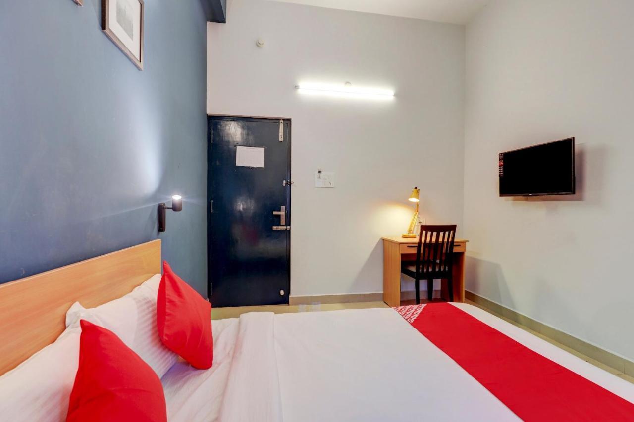 Super Oyo Silverkey Nanganallur Near Chennai International Airport Hotel Luaran gambar